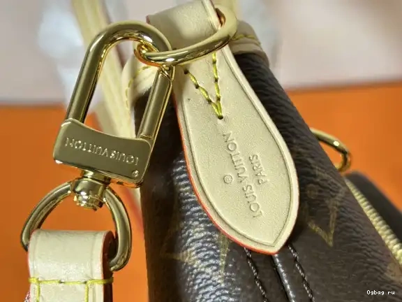 NEVERFULL VUITTON BB LOUIS 0701